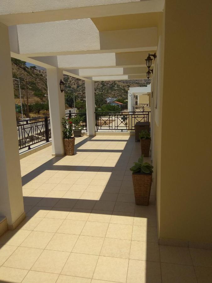 Sunrise Beauty By Zavolas Family - Limni Z2 Karpathos Esterno foto